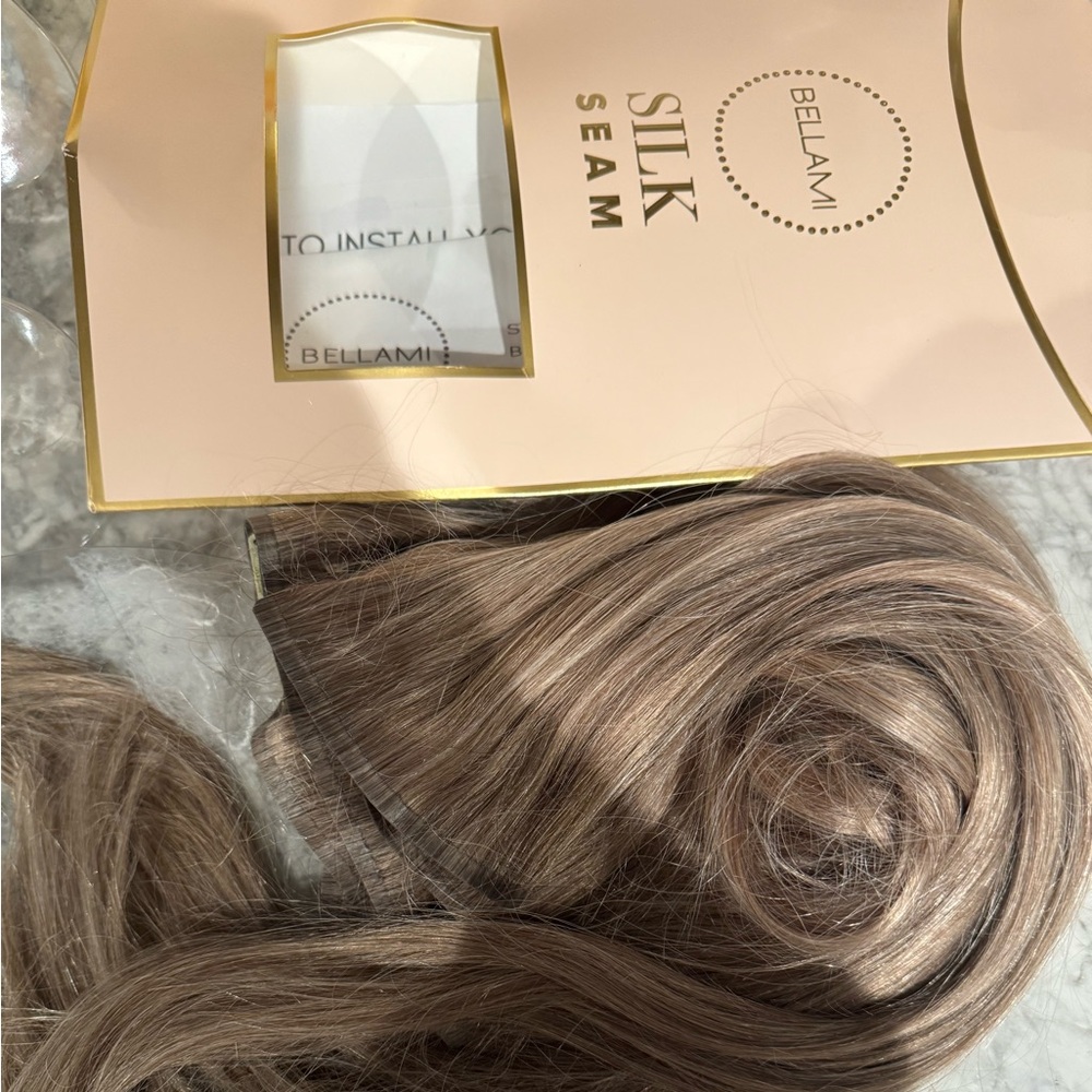 BELLAMI Silk Seam Extensions - Ashe bronde